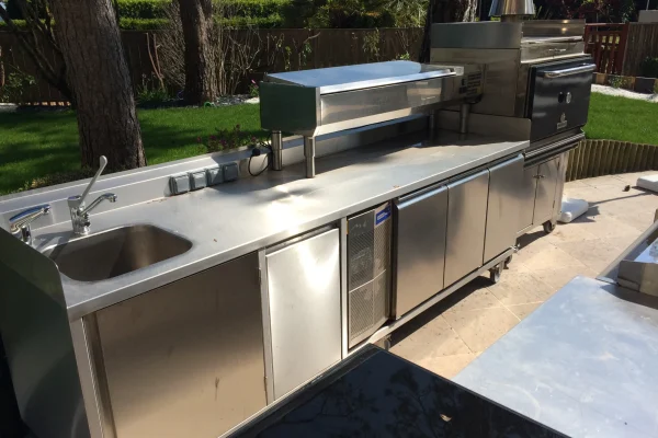 mobilier-inox-cuisine-exterieur-inox-agencement-interieur-savinox-chaudronnerie-mettalerie-inox-sur-mesure-nantes-03 mobilier-inox-cuisine-exterieur-inox-agencement-interieur-savinox-chaudronnerie-mettalerie-inox-sur-mesure-nantes-03